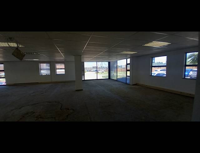 472M² OFFICE TO LET IN PAULSHOF